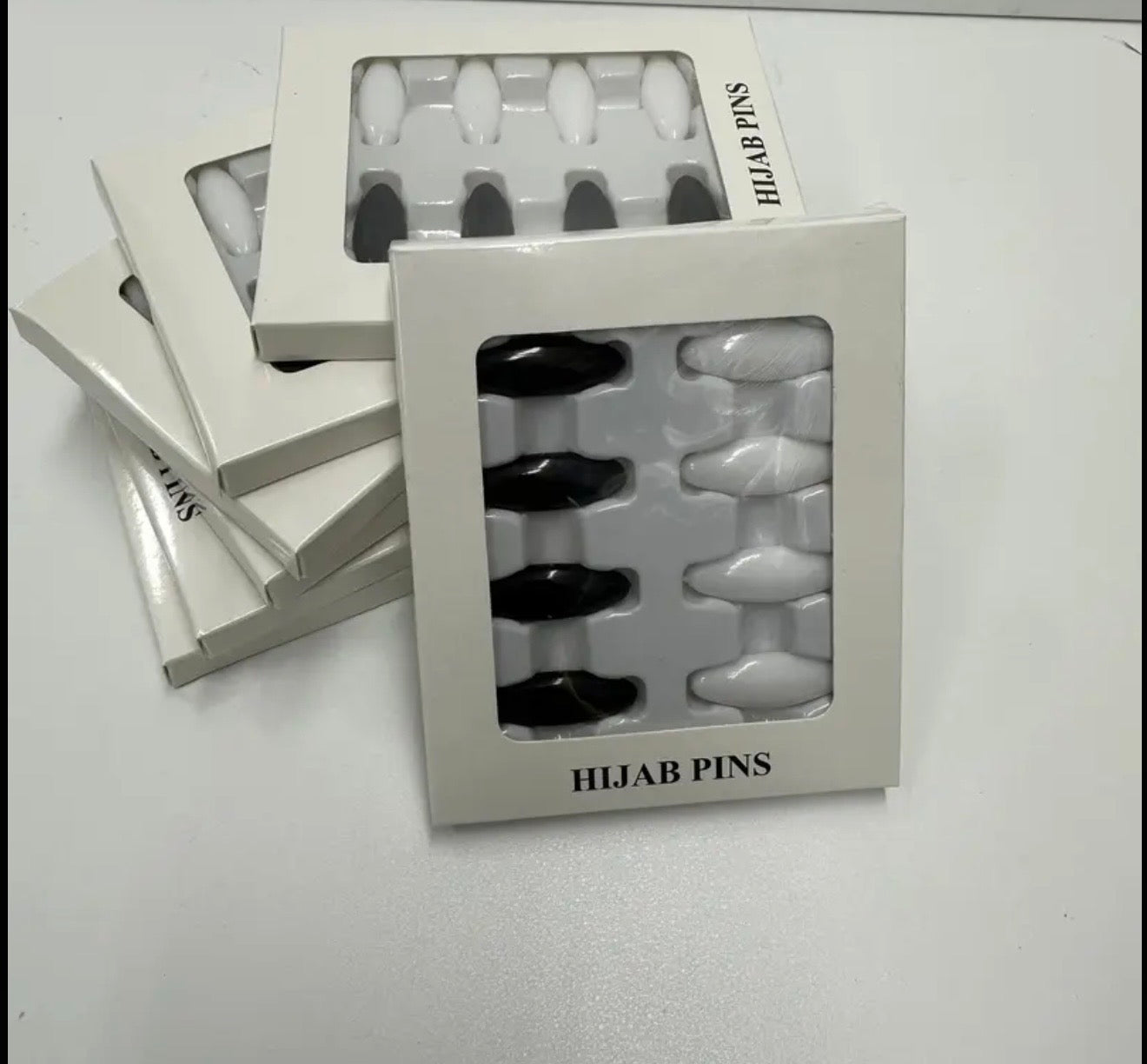 Neutral Snag Free Pins