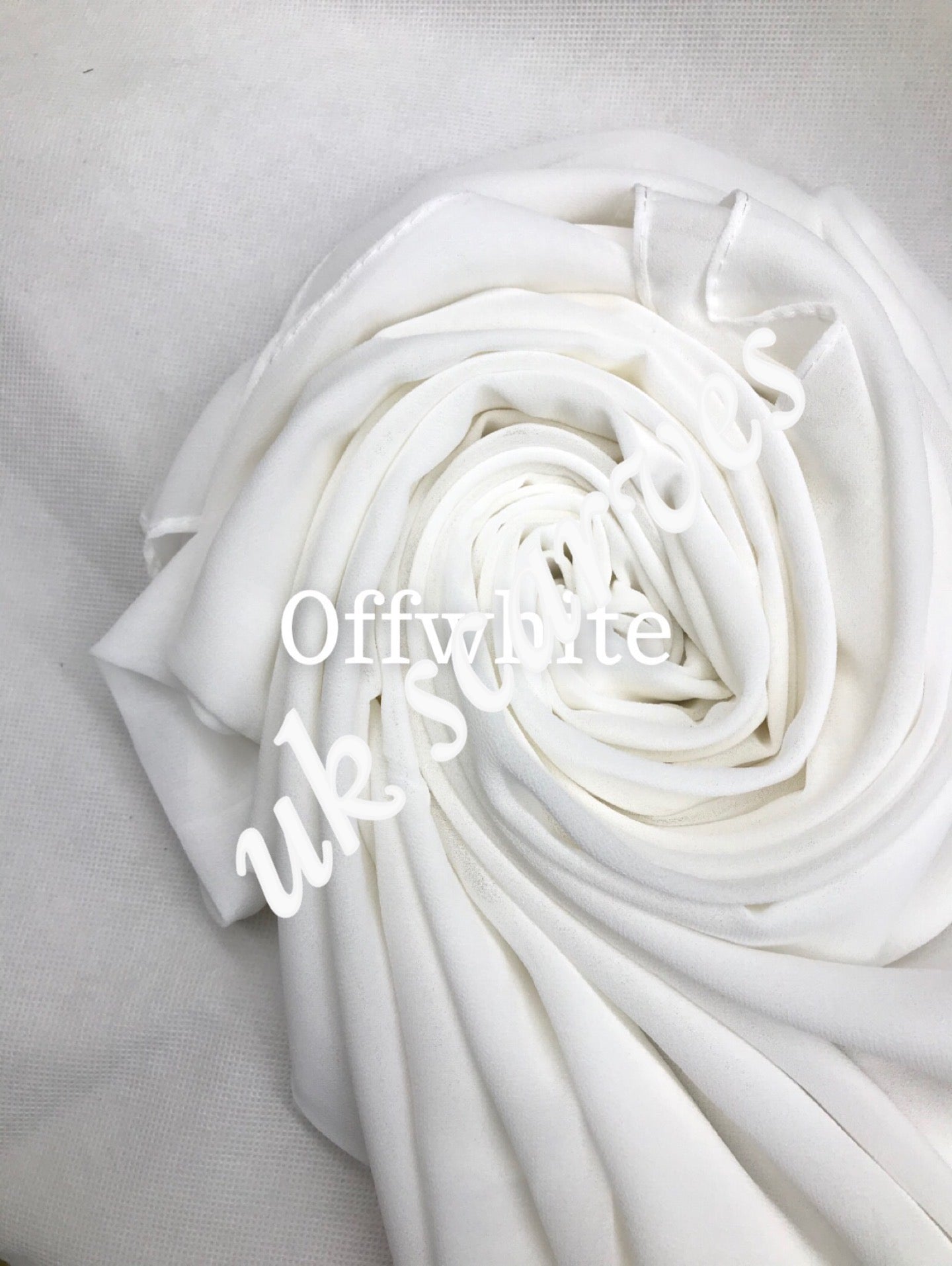 ESSENTIAL CHIFFON HIJABS