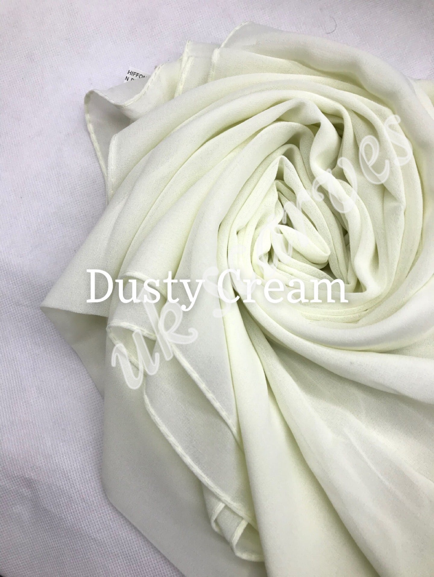 ESSENTIAL CHIFFON HIJABS